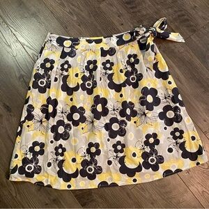 Mexx skirt with tie yellow & black floral details